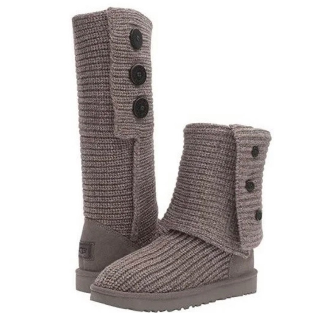 Authentic Women’s UGG Winter Boots- size: 7!